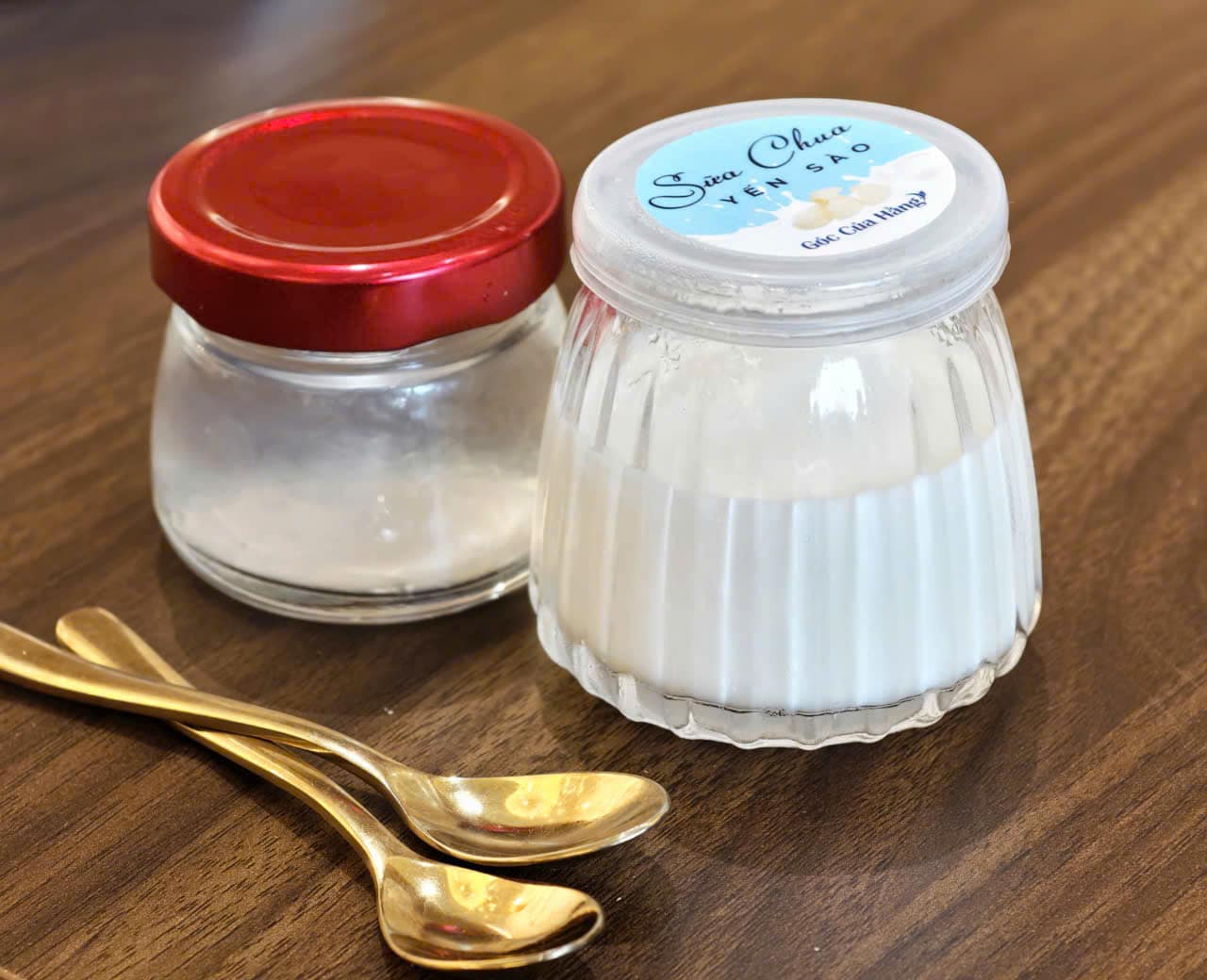 Sữa Chua ( Yến Tươi )